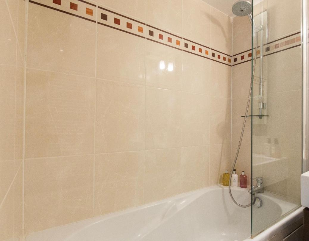Luxury 3 Piece Garden Apartment In Cannes Marina Mandelieu Εξωτερικό φωτογραφία